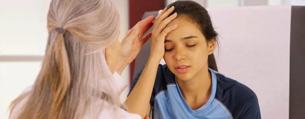 physical-therapy-can-help-young-athletes-recover-from-concussions
